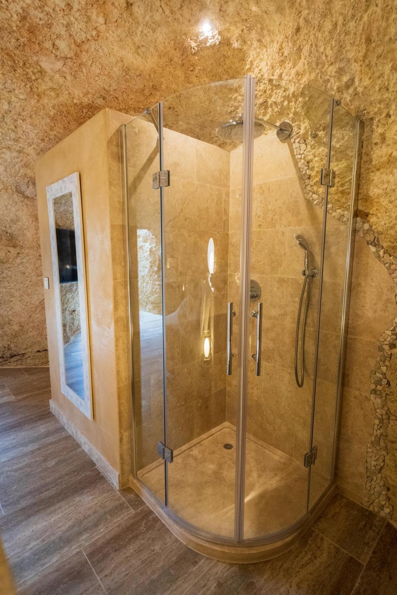 L-Eremita Boutique Hotel Qala Екстер'єр фото