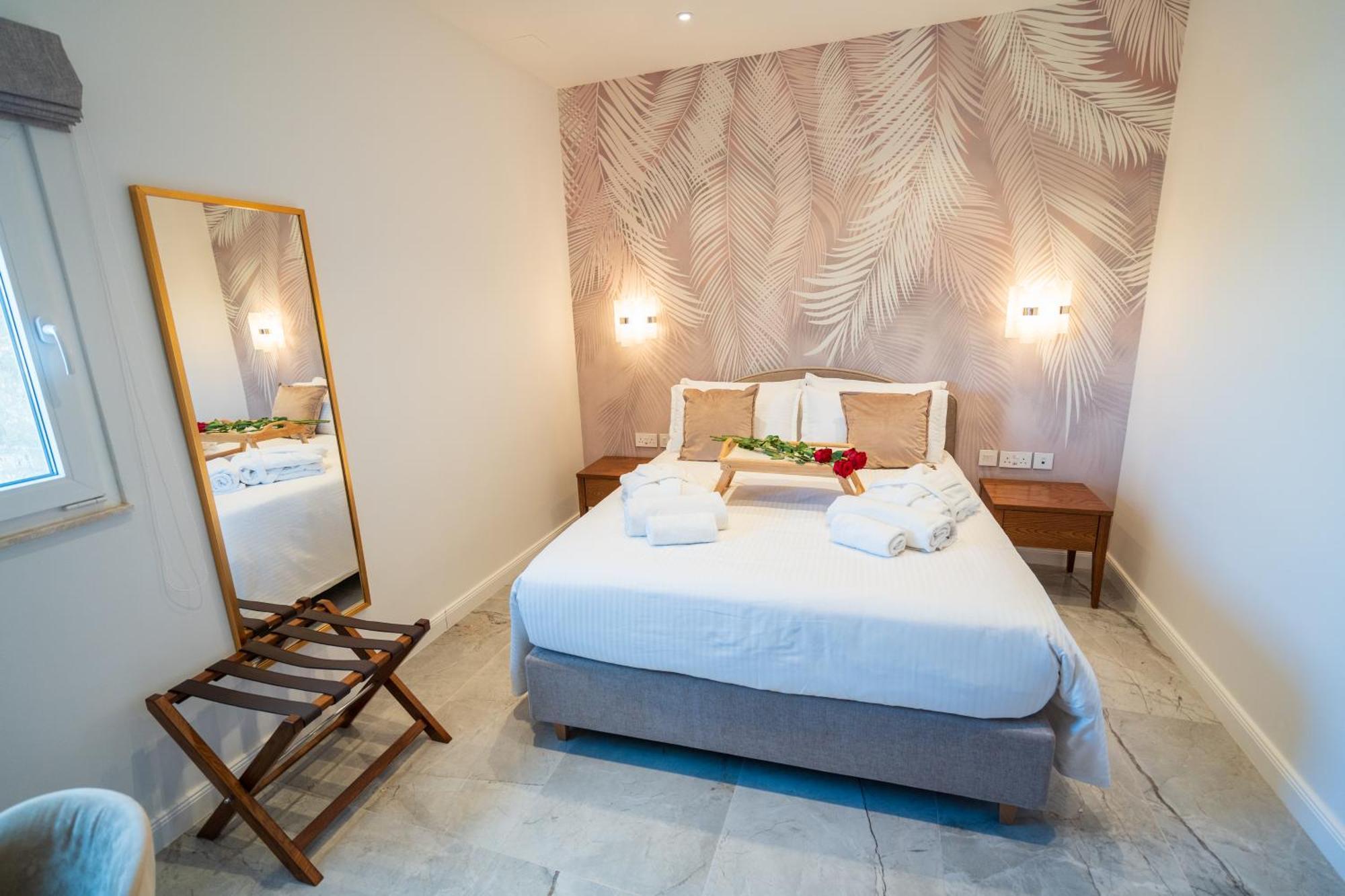 L-Eremita Boutique Hotel Qala Екстер'єр фото