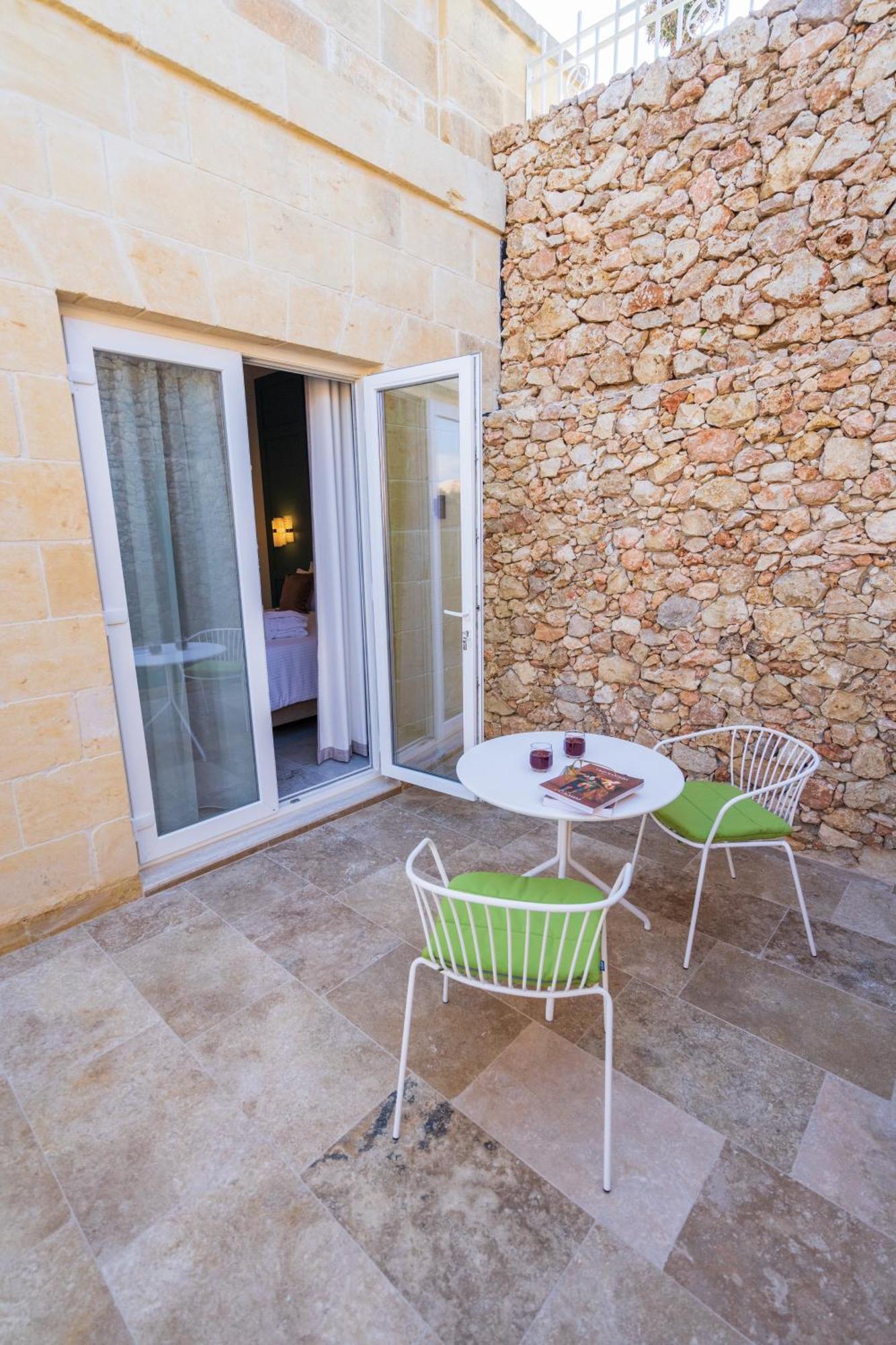 L-Eremita Boutique Hotel Qala Екстер'єр фото
