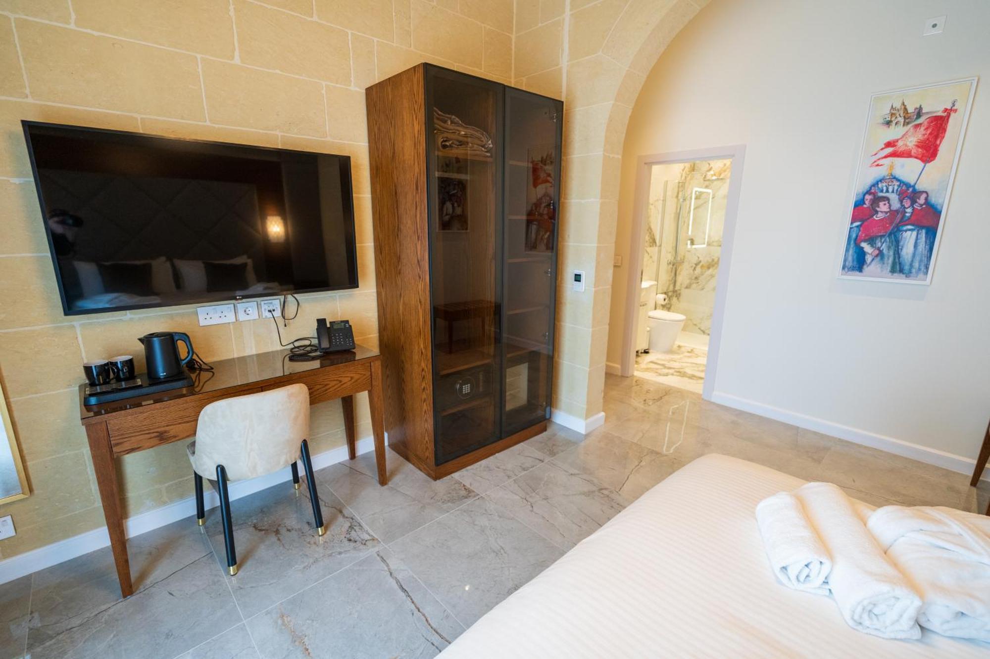 L-Eremita Boutique Hotel Qala Екстер'єр фото