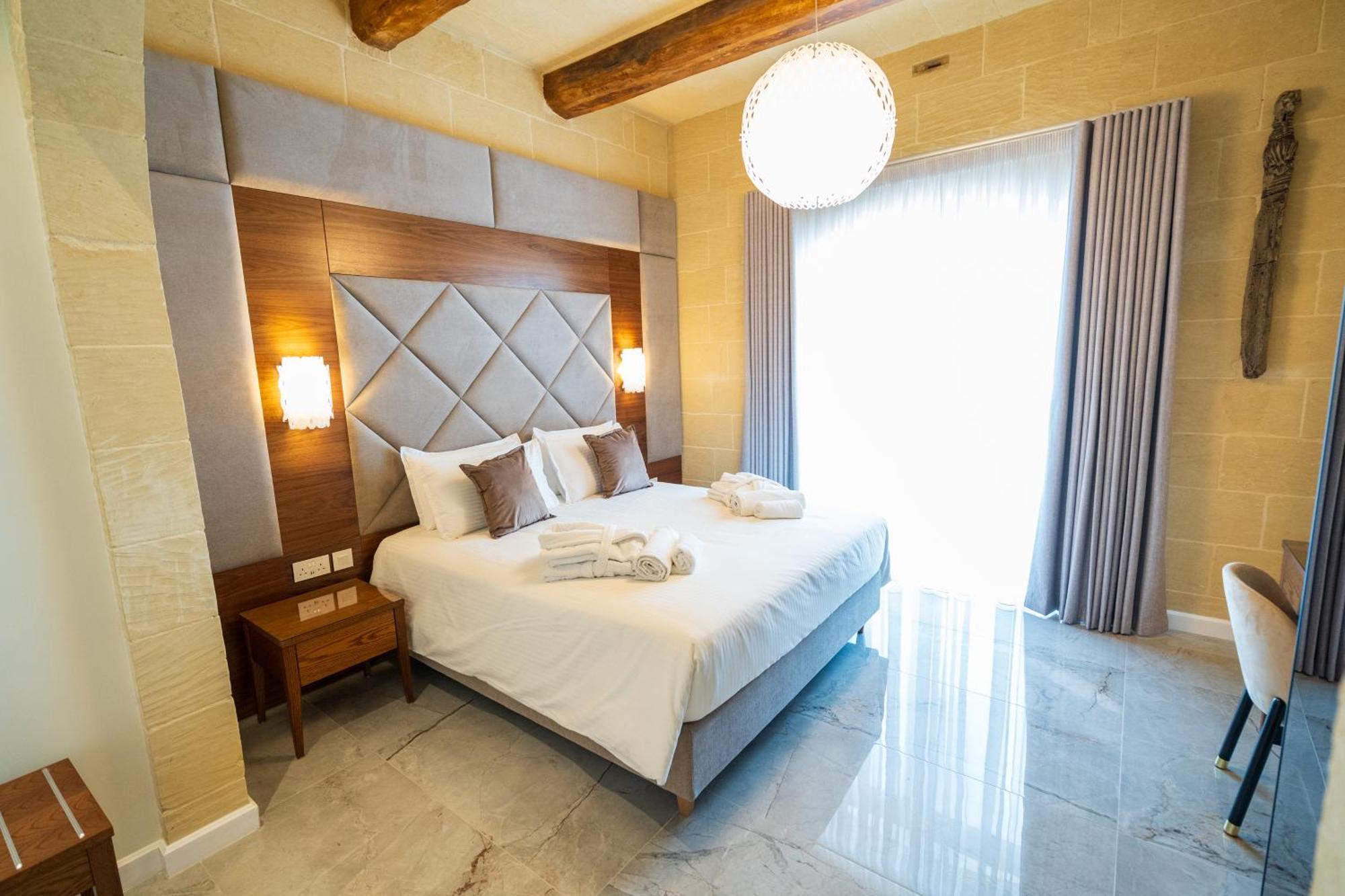 L-Eremita Boutique Hotel Qala Екстер'єр фото