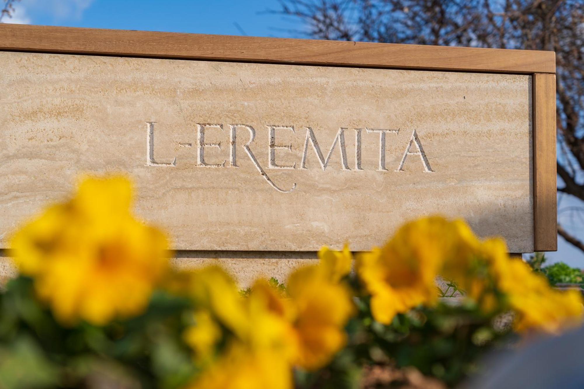 L-Eremita Boutique Hotel Qala Екстер'єр фото